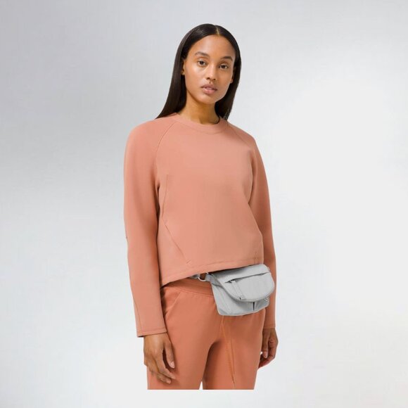 CUTE! Lululemon All Night Festival Bag Mini in Chrome - Picture 8 of 8